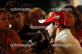 Felipe Massa (BRA) Ferrari with the media. 02.11.2013. Formula 1 World Championship, Rd 17, Abu Dhabi Grand Prix, Yas Marina Circuit, Abu Dhabi, Qualifying Day.