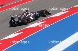 Esteban Gutierrez (MEX), Sauber F1 Team  15.11.2013. Formula 1 World Championship, Rd 18, United States Grand Prix, Austin, Texas, USA, Practice Day.
