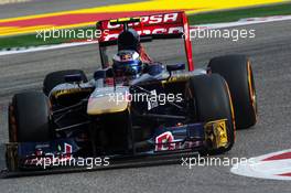Daniel Ricciardo (AUS) Scuderia Toro Rosso STR8. 16.11.2013. Formula 1 World Championship, Rd 18, United States Grand Prix, Austin, Texas, USA, Qualifying Day.