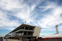 The pits and paddock building. 14.11.2013. Formula 1 World Championship, Rd 18, United States Grand Prix, Austin, Texas, USA, Preparation Day.