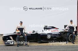 (L to R): Pastor Maldonado (VEN) Williams and team mate Valtteri Bottas (FIN) Williams with the new Williams FW35. 19.02.2013. Williams FW35 Launch, Barcelona, Spain.