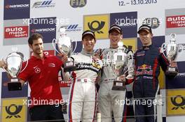 Podium, 2nd Alexander Sims (GBR) THREEBOND WITH T-SPORT Dallara F312 Threebond Nissan, 1st Alex Lynn (GBR) PREMA POWERTEAM Dallara F312 Mercedes, 3rd Daniil Kvyat (RUS) CARLIN Dallara F312 Volkswagen 13.10.2013. FIA F3 European Championship 2013, Round 9, Race 2, Vallelunga, Italy