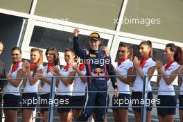 Race 1 Podium, winner Daniil Kvyat (RUS) MW Arden, 2nd Nick Yelloly (GBR) Carlin, 3rd Facu Regalia (ARG) Art Grand Prix 07.09.2013. GP3 Series, Rd 7, Monza, Italy, Saturday