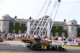 Emerson Fittipaldi (BRA) in a Lotus 72E. 12.07.2013. Goodwood Festival of Speed, Goodwood, England.