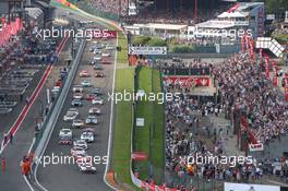 Start of the Race: Rene Rast, Laurens Vanthoor, Markus Winkelhock, Belgian Audi Club Team WRT, Audi R8 LMS Ultra leads Andrew Danyliw, Simon Knap, Andrea Sonvico, Alessandro Pier Guidi, AF Corse, Ferrari 458 Italia  23-27.07.2014. 24 Hours of Spa Francorchamps