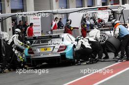 Pitstop, Daniel Juncadella (ESP) Mercedes AMG DTM-Team Mücke DTM Mercedes AMG C-Coupé 17.05.2014, Motorsport Arena, Oschersleben, Saturday.