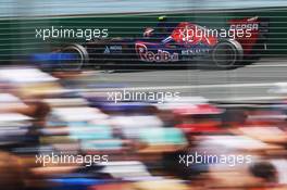 Daniil Kvyat (RUS) Scuderia Toro Rosso STR9. 14.03.2014. Formula 1 World Championship, Rd 1, Australian Grand Prix, Albert Park, Melbourne, Australia, Practice Day.
