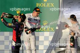 Daniel Ricciardo (AUS), Red Bull Racing, Nico Rosberg (GER), Mercedes AMG F1 Team and Kevin Magnussen (DEN), McLaren F1  16.03.2014. Formula 1 World Championship, Rd 1, Australian Grand Prix, Albert Park, Melbourne, Australia, Race Day.