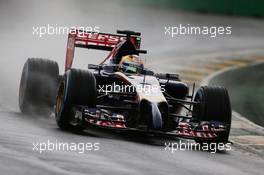 Jean-Eric Vergne (FRA), Scuderia Toro Rosso   15.03.2014. Formula 1 World Championship, Rd 1, Australian Grand Prix, Albert Park, Melbourne, Australia, Qualifying Day.