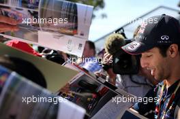 Daniel Ricciardo (AUS), Red Bull Racing  13.03.2014. Formula 1 World Championship, Rd 1, Australian Grand Prix, Albert Park, Melbourne, Australia, Preparation Day.
