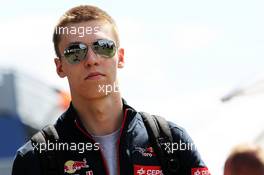 Daniil Kvyat (RUS) Scuderia Toro Rosso. 12.03.2014. Formula 1 World Championship, Rd 1, Australian Grand Prix, Albert Park, Melbourne, Australia, Preparation Day.