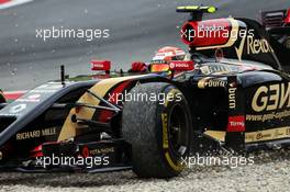 Pastor Maldonado (VEN) Lotus F1 E21 runs wide off the circuit. 20.06.2014. Formula 1 World Championship, Rd 8, Austrian Grand Prix, Spielberg, Austria, Practice Day.