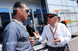 (L to R): Carlos Slim Domit (MEX) Businessman with Jackie Stewart (GBR). 22.06.2014. Formula 1 World Championship, Rd 8, Austrian Grand Prix, Spielberg, Austria, Race Day.