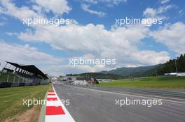 The start / finish straight. 19.06.2014. Formula 1 World Championship, Rd 8, Austrian Grand Prix, Spielberg, Austria, Preparation Day.