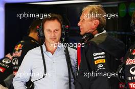 (L to R): Christian Horner (GBR) Red Bull Racing Team Principal with Dr Helmut Marko (AUT) Red Bull Motorsport Consultant. 19.02.2014. Formula One Testing, Bahrain Test One, Day One, Sakhir, Bahrain.