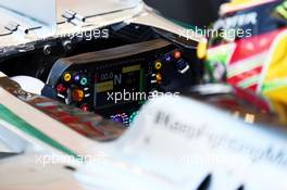 Lewis Hamilton (GBR) Mercedes AMG F1 W05 steering wheel. 19.02.2014. Formula One Testing, Bahrain Test One, Day One, Sakhir, Bahrain.