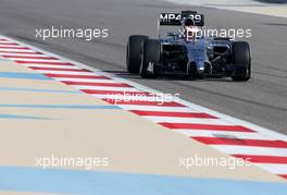 Kevin Magnussen (DEN), McLaren F1  19.02.2014. Formula One Testing, Bahrain Test One, Day One, Sakhir, Bahrain.