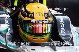 Lewis Hamilton (GBR) Mercedes AMG F1 W05. 19.02.2014. Formula One Testing, Bahrain Test One, Day One, Sakhir, Bahrain.