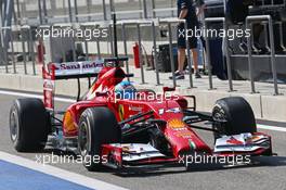 Fernando Alonso (ESP) Ferrari F14-T. 19.02.2014. Formula One Testing, Bahrain Test One, Day One, Sakhir, Bahrain.