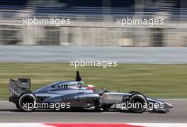 Kevin Magnussen (DEN), McLaren F1  20.02.2014. Formula One Testing, Bahrain Test One, Day Two, Sakhir, Bahrain.