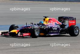 Sebastian Vettel (GER), Red Bull Racing  20.02.2014. Formula One Testing, Bahrain Test One, Day Two, Sakhir, Bahrain.