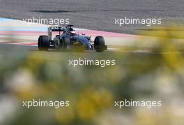 Kevin Magnussen (DEN), McLaren F1  19.02.2014. Formula One Testing, Bahrain Test One, Day One, Sakhir, Bahrain.