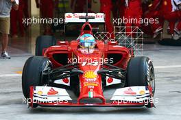 Fernando Alonso (ESP) Ferrari F14-T leaves the pits. 19.02.2014. Formula One Testing, Bahrain Test One, Day One, Sakhir, Bahrain.