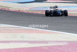 Kevin Magnussen (DEN), McLaren F1  19.02.2014. Formula One Testing, Bahrain Test One, Day One, Sakhir, Bahrain.