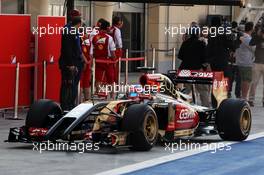 Romain Grosjean (FRA) Lotus F1 E22. 19.02.2014. Formula One Testing, Bahrain Test One, Day One, Sakhir, Bahrain.