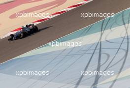 Kevin Magnussen (DEN), McLaren F1  19.02.2014. Formula One Testing, Bahrain Test One, Day One, Sakhir, Bahrain.