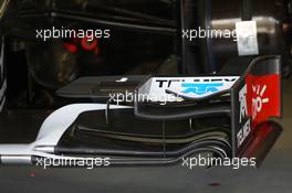 Sauber C33 front wing detail. 19.02.2014. Formula One Testing, Bahrain Test One, Day One, Sakhir, Bahrain.
