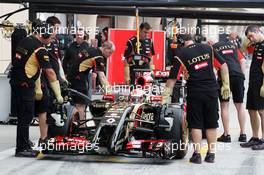 Pastor Maldonado (VEN) Lotus F1 E21. 28.02.2014. Formula One Testing, Bahrain Test Two, Day Two, Sakhir, Bahrain.