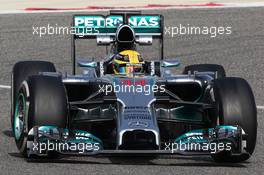 Lewis Hamilton (GBR) Mercedes AMG F1 W05. 28.02.2014. Formula One Testing, Bahrain Test Two, Day Two, Sakhir, Bahrain.