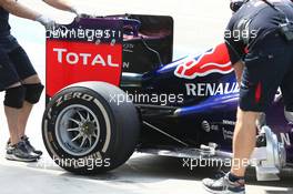 Red Bull Racing RB10 rear suspension detail. 28.02.2014. Formula One Testing, Bahrain Test Two, Day Two, Sakhir, Bahrain.