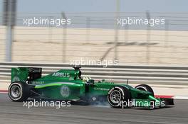Marcus Ericsson (SWE) Caterham CT05 locks up under braking. 01.03.2014. Formula One Testing, Bahrain Test Two, Day Three, Sakhir, Bahrain.