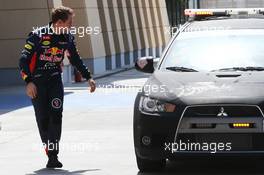 Sebastian Vettel (GER) Red Bull Racing returns to the pits after stopping on the circuit. 01.03.2014. Formula One Testing, Bahrain Test Two, Day Three, Sakhir, Bahrain.