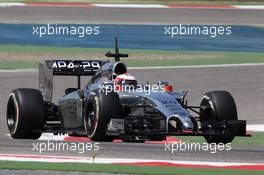 Kevin Magnussen (DEN) McLaren MP4-29. 01.03.2014. Formula One Testing, Bahrain Test Two, Day Three, Sakhir, Bahrain.