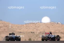 Jean-Eric Vergne (FRA), Scuderia Toro Rosso  and Valtteri Bottas (FIN), Williams F1 Team  02.03.2014. Formula One Testing, Bahrain Test Two, Day Four, Sakhir, Bahrain.