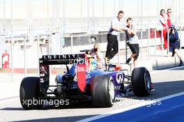 Sebastian Vettel (GER) Red Bull Racing RB10 leaves the pits. 02.03.2014. Formula One Testing, Bahrain Test Two, Day Four, Sakhir, Bahrain.
