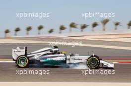 Lewis Hamilton (GBR) Mercedes AMG F1 W05 locks up under braking. 02.03.2014. Formula One Testing, Bahrain Test Two, Day Four, Sakhir, Bahrain.