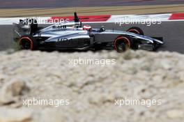Kevin Magnussen (DEN) McLaren MP4-29. 27.02.2014. Formula One Testing, Bahrain Test Two, Day One, Sakhir, Bahrain.