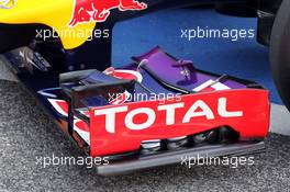 Red Bull Racing RB10 front wing detail. 27.02.2014. Formula One Testing, Bahrain Test Two, Day One, Sakhir, Bahrain.