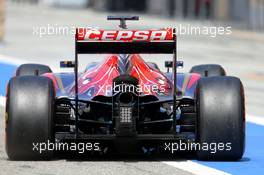 Daniil Kvyat (RUS), Scuderia Toro Rosso  27.02.2014. Formula One Testing, Bahrain Test Two, Day One, Sakhir, Bahrain.