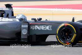Giedo van der Garde (NDL), third driver, Sauber F1 Team   09.04.2014. Formula One Testing, Bahrain Test, Day Two, Sakhir, Bahrain.