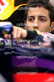 Daniel Ricciardo (AUS), Red Bull Racing  04.04.2014. Formula 1 World Championship, Rd 3, Bahrain Grand Prix, Sakhir, Bahrain, Practice Day