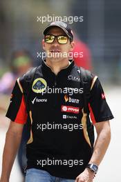 Pastor Maldonado (VEN) Lotus F1 Team. 04.04.2014. Formula 1 World Championship, Rd 3, Bahrain Grand Prix, Sakhir, Bahrain, Practice Day
