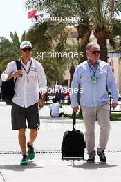 Nico Hulkenberg (GER) Sahara Force India F1 with his father Oleg Hulkenberg (GER). 04.04.2014. Formula 1 World Championship, Rd 3, Bahrain Grand Prix, Sakhir, Bahrain, Practice Day