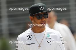 Lewis Hamilton (GBR) Mercedes AMG F1. 04.04.2014. Formula 1 World Championship, Rd 3, Bahrain Grand Prix, Sakhir, Bahrain, Practice Day