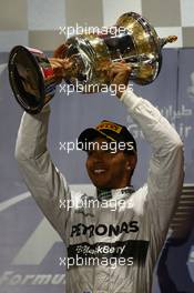 1st place Lewis Hamilton (GBR) Mercedes AMG F1. 06.04.2014. Formula 1 World Championship, Rd 3, Bahrain Grand Prix, Sakhir, Bahrain, Race Day.
