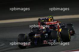 Daniil Kvyat (RUS) Scuderia Toro Rosso STR9. 06.04.2014. Formula 1 World Championship, Rd 3, Bahrain Grand Prix, Sakhir, Bahrain, Race Day.